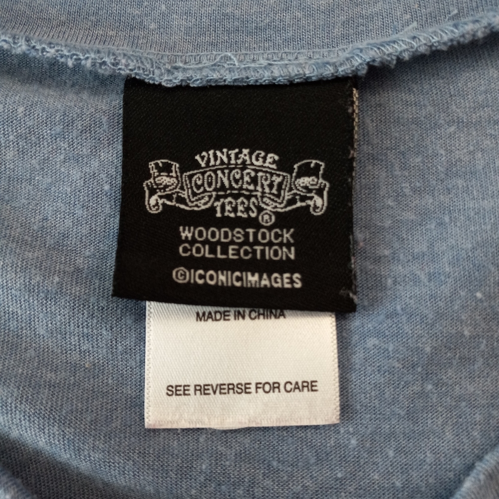 Jerry Leigh Woodstock Distressed Graphic Tee Size Small - Picture 5 of 8